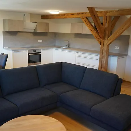 Bergmann Apartment *